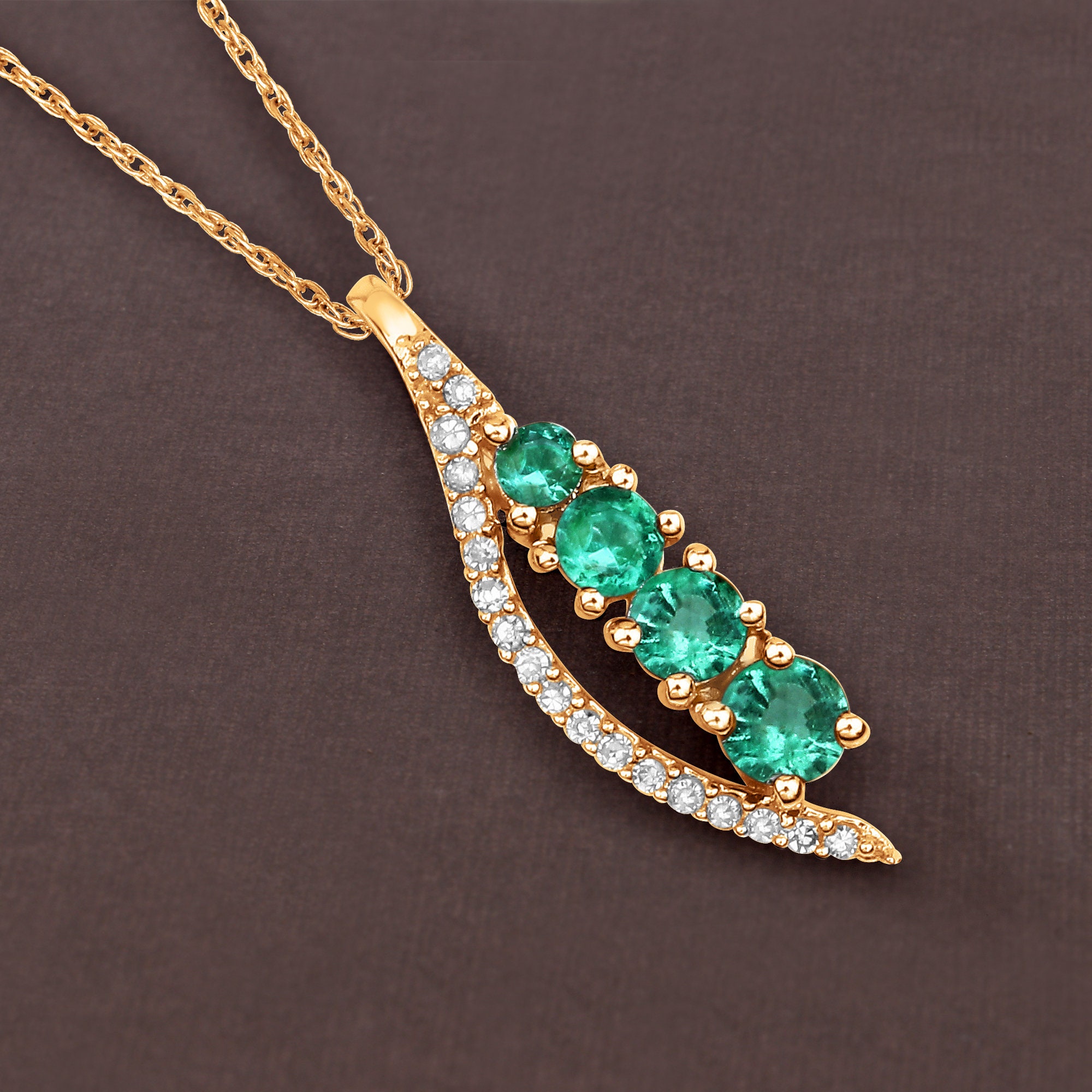 Emerald Pendant Natural Emerald Rounds and Diamond Pendant Necklace in 14k Yellow Gold May Birthstone Bridesmaid Gift Minimalist Jewelry Etsy