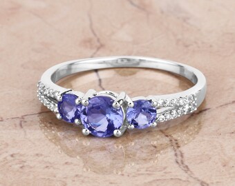 Natural Tanzanite Ring, Tanzanite 3 Stone Ring, Gold Tanzanite Ring, Tanzanite & Diamond Ring, December Birthstone Ring, Minimalist Ring