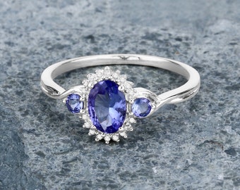 Tanzanite Ring, 14k Gold Tanzanite Ring, Engagement Ring, December Birthstone Ring, Tanzanite Oval & Diamond 3 Stone Ring, Anniversary Gift