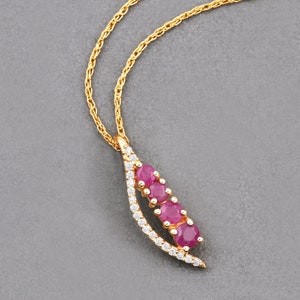 Ruby Pendant, 14kt Gold Natural Ruby and Diamond Pendant Necklace, July Birthstone, Minimalist Jewelry, Christmas Gift, Bridesmaid Gift