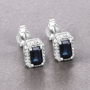 Blue Sapphire Earrings, Solid 14k White Gold Sapphire Stud Earrings for Her, Natural Sapphire, Minimalist Jewelry, Sapphire, Christmas Gift