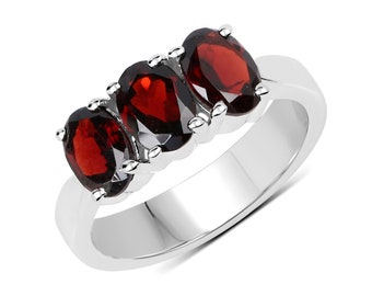 Garnet Ring, Natural Garnet 3-Stone Sterling Silver Ring, Red Garnet Gemstone Ring, January Birthstone, Anniversary Gift, Silver Garnet Ring