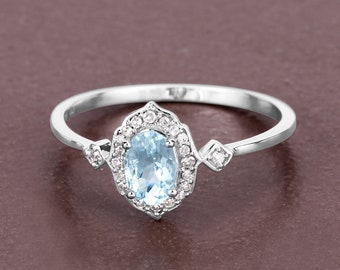 14Kt White Gold Aquamarine Ring, Aquamarine Gold Ring, Minimalist Gold Ring, 14K Gold Ring, Natural Aquamarine, Diamond Ring, Christmas Gift