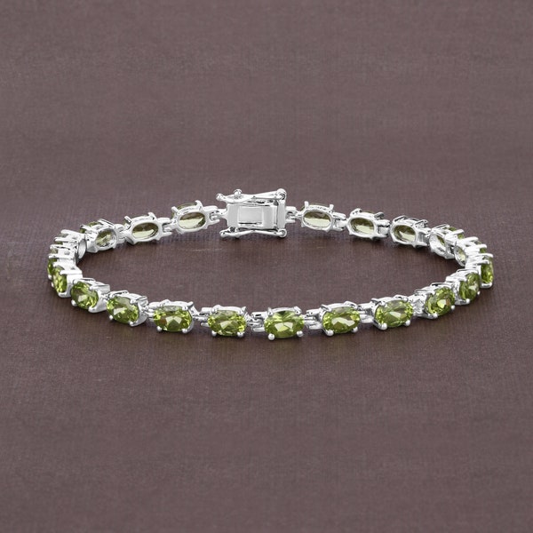 Peridot Bracelet, Natural Peridot Oval Tennis Bracelet in .925 Sterling Silver, August Birthstone Bracelet, Gifts for Her, Green Gemstone