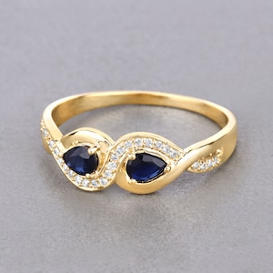 14K Gold Blue Sapphire Ring, Natural Blue Sapphire and Diamond Ring, Blue Gemstone Ring, Blue Sapphire Yellow Gold Ring, Minimalist Ring