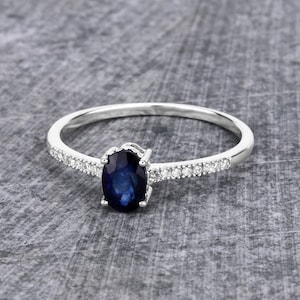 14K Gold Blue Sapphire Ring, Natural Blue Sapphire and Diamond Ring, Blue Gemstone Ring, Blue Sapphire White Gold Ring, Minimalist Ring