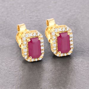 Ruby Earrings, Solid 14k Yellow Gold Natural Ruby Stud Earrings, Gold Ruby Studs, July Birthstone, Bridesmaid Gift, Minimalist Earrings