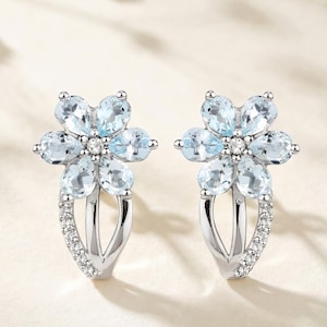 Aquamarine Earrings, Natural Aquamarine Silver Earrings, Light Blue Aqua Floral Earrings, March Birthstone Earrings, Aquamarine Birthstone