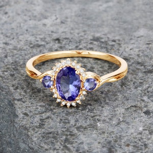 Tanzanite, Tanzanite Gold Ring, Tanzanite Yellow Gold Ring, 14kt Gold Ring, Tanzanite Jewelry, December Birthstone, Minimalist Gold Ring