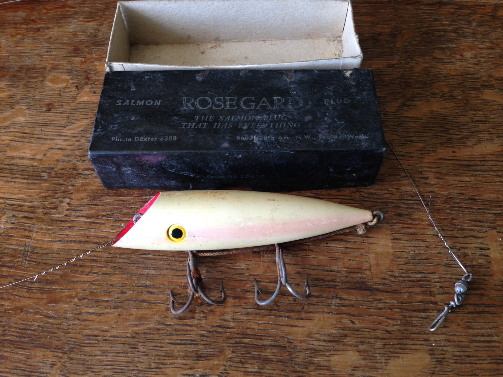 Edward Lipsett Sea King salmon plug, 7 wood lure