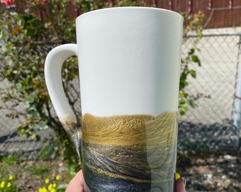 Black and Gold Ceramic Mug with Handle 20 oz