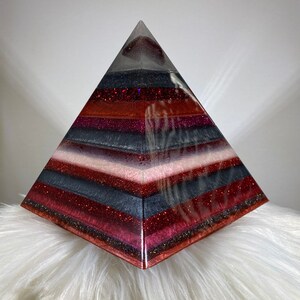 Garnet Stone Pyramid, Home Decor, Resin Pyramid