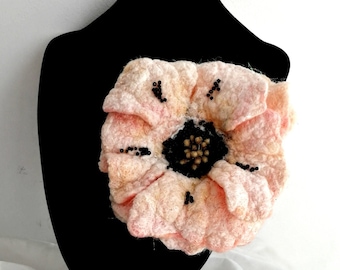 Felted pink brooch Woolen pink brooch Handmade felted woolen brooch Felt brooch pink flower Brooch wet felt with pin Felt jewelry