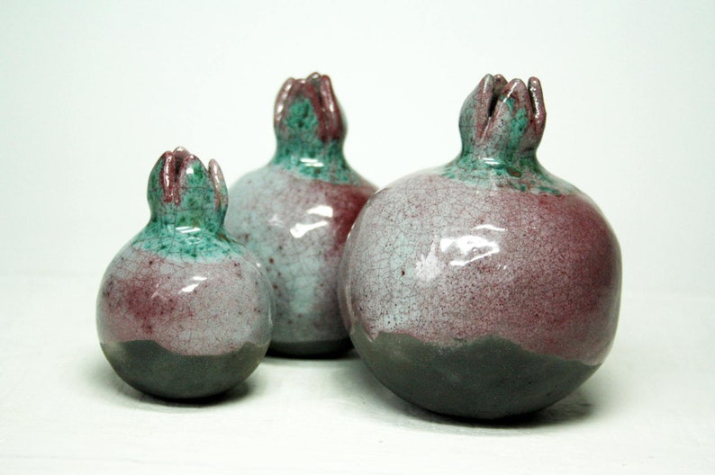 Ceramic design Pomegranate Home decor Set of 3 ceramic pomegranates Interior decor Art /& Collectibles Houswarming rustic decor