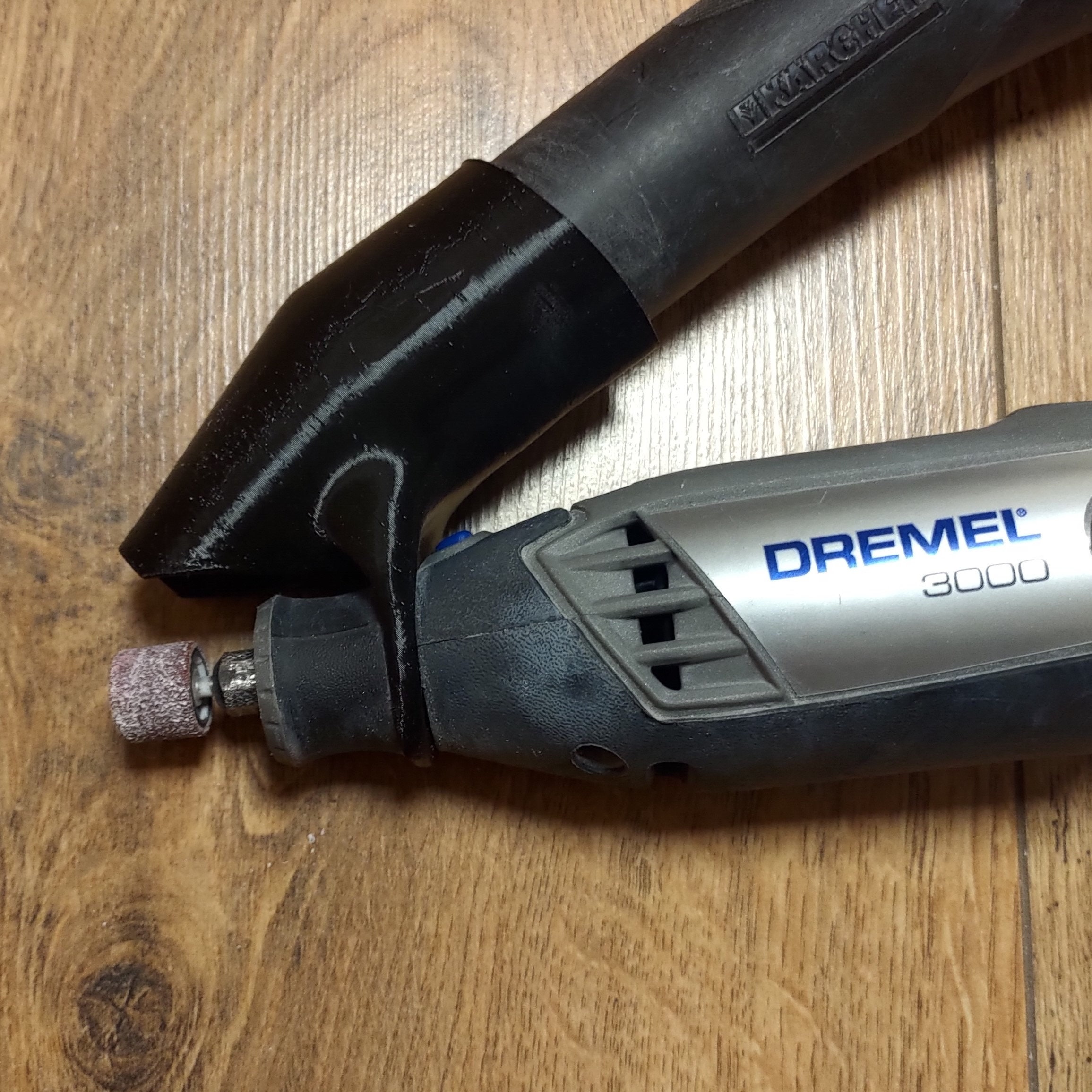 Dremel 3000 / 4000 to Vacuum Hose Adapter Attachment 