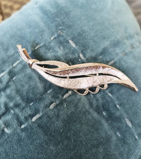 1950s Feather or Leaf silver brooch pin beautiful… - image 4