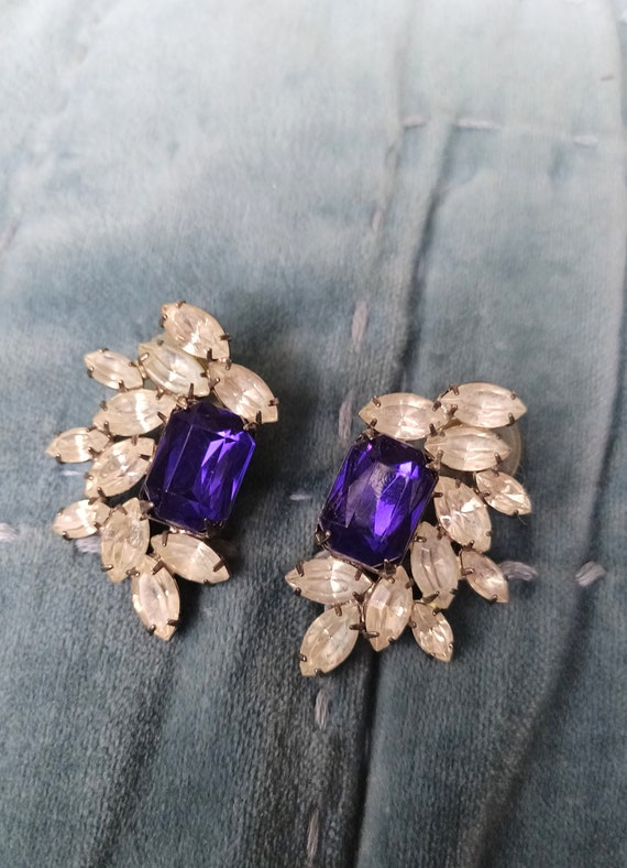 1980's retro costume Clip-on earrings w gorgeous … - image 2