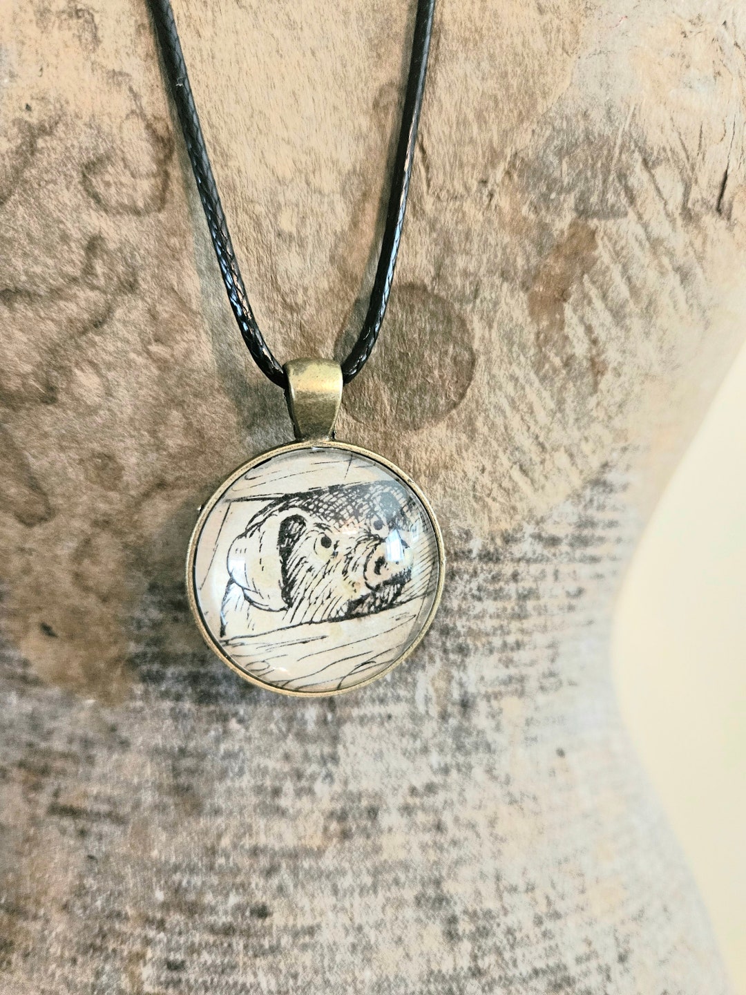 Vintage charlottes web pig wilbur cabochon charm necklace ooak original