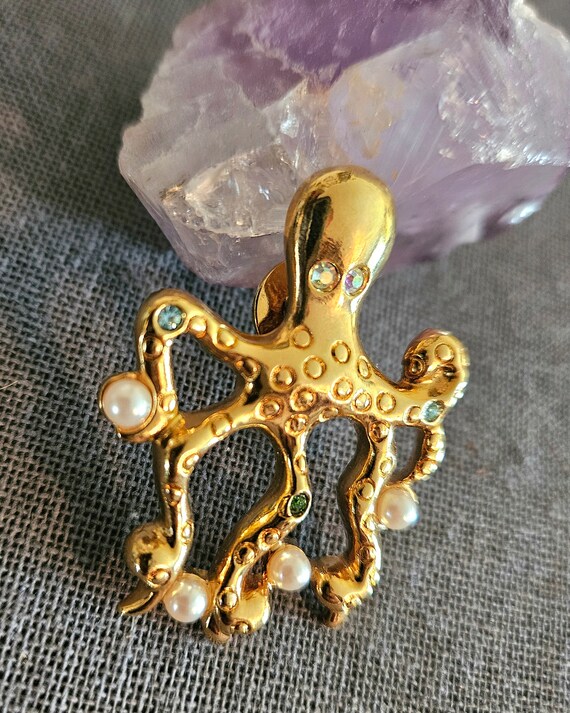 Vintage 80s Avon octopus gold tone brooch pin ret… - image 4