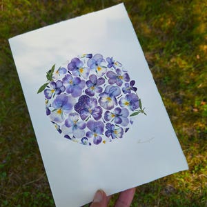 Une carte de voeux avec de vraies fleurs pressées, un design botanique unique, une carte faite main, un cadeau personnel, des fleurs pressées artistiques, une carte d'anniversaire, un cadeau