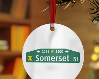 Customizable Metal Circle Philly Street Sign Ornament: Personalized Philadelphia Christmas Keepsake