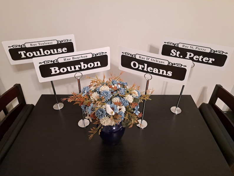 Números de mesa para bodas con letreros callejeros de Nueva Orleans personalizados: centros de mesa con adornos personalizados de NOLA imagen 8