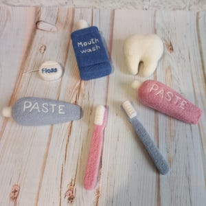 Gefilztes Neugeborenen Zahnarzt Set, gefilzte Zahnbürste, Zahnpasta, Zahn, Zahnseide, Mundwasser, Baby Zahnarzt, Neugeborenen Foto Requisiten