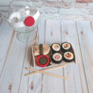 Newborn felted sushi set Felted sushi props Felted Japanese food Felted fake food props Newborn felted prop Newborn photo props Felted decor