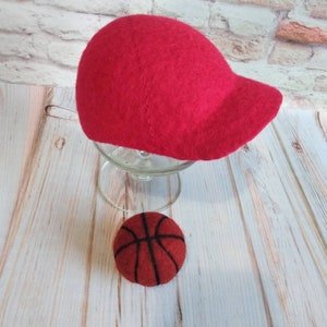 Newborn felted basketball,American football ball,rugby ball, Felted sport props, Felted Decor props, Newborn Photo props Felted Props