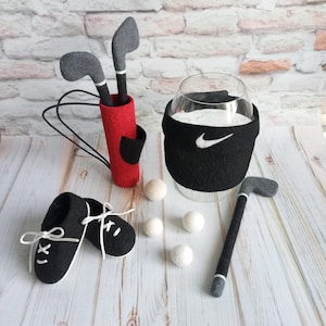 Ensemble de golf en feutre pour nouveau-né Club de golf en feutre Balle de golf Golfeur nouveau-né Accessoires de sport en feutre Accessoires de décoration en feutre Accessoires de photographie pour nouveau-né Accessoires en feutre