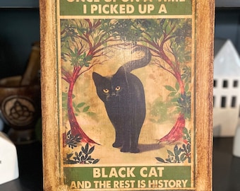 Letrero de madera antiguo de gato negro: decoración de pared primitiva