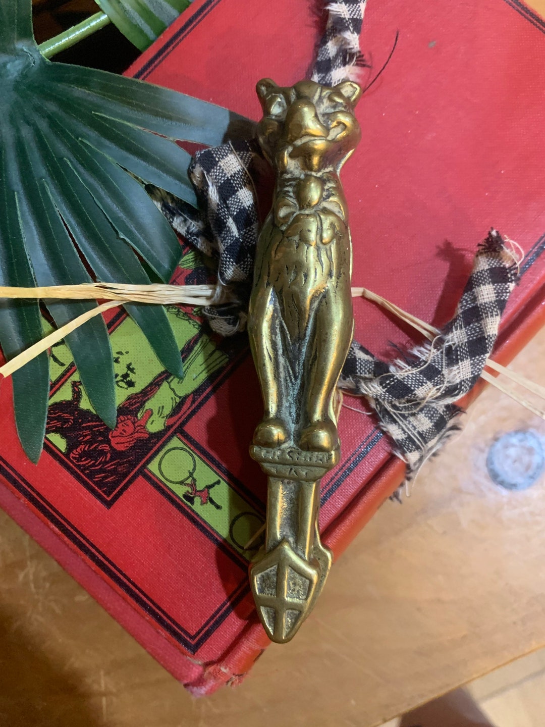 Vintage Brass Cat Nutcracker. Made in England. Nutcracker. Nits