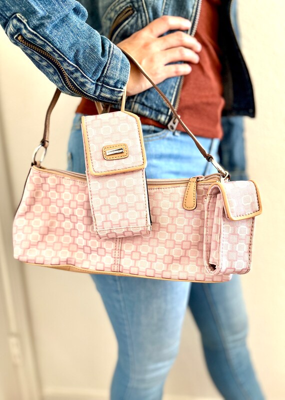 Nine west pink purse hotsell