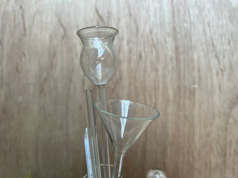 Vintage Chemistry Science Lab Glass Lot . Science Equipment for