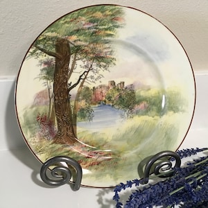 English Royal Doulton Pottery Hand Painted Plate Warwick Castle 10 in.