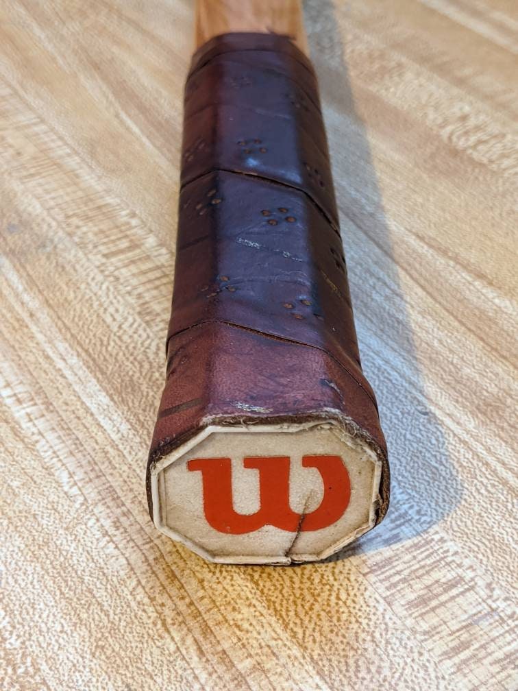 Raquette de tennis en bois wilson champ wood vintage des années