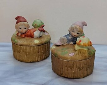 set of 2 vintage homco trinket box figurines,round covered box,garden gnomes,fairy,elf,pixie,mushroom flower garden,homco 5404