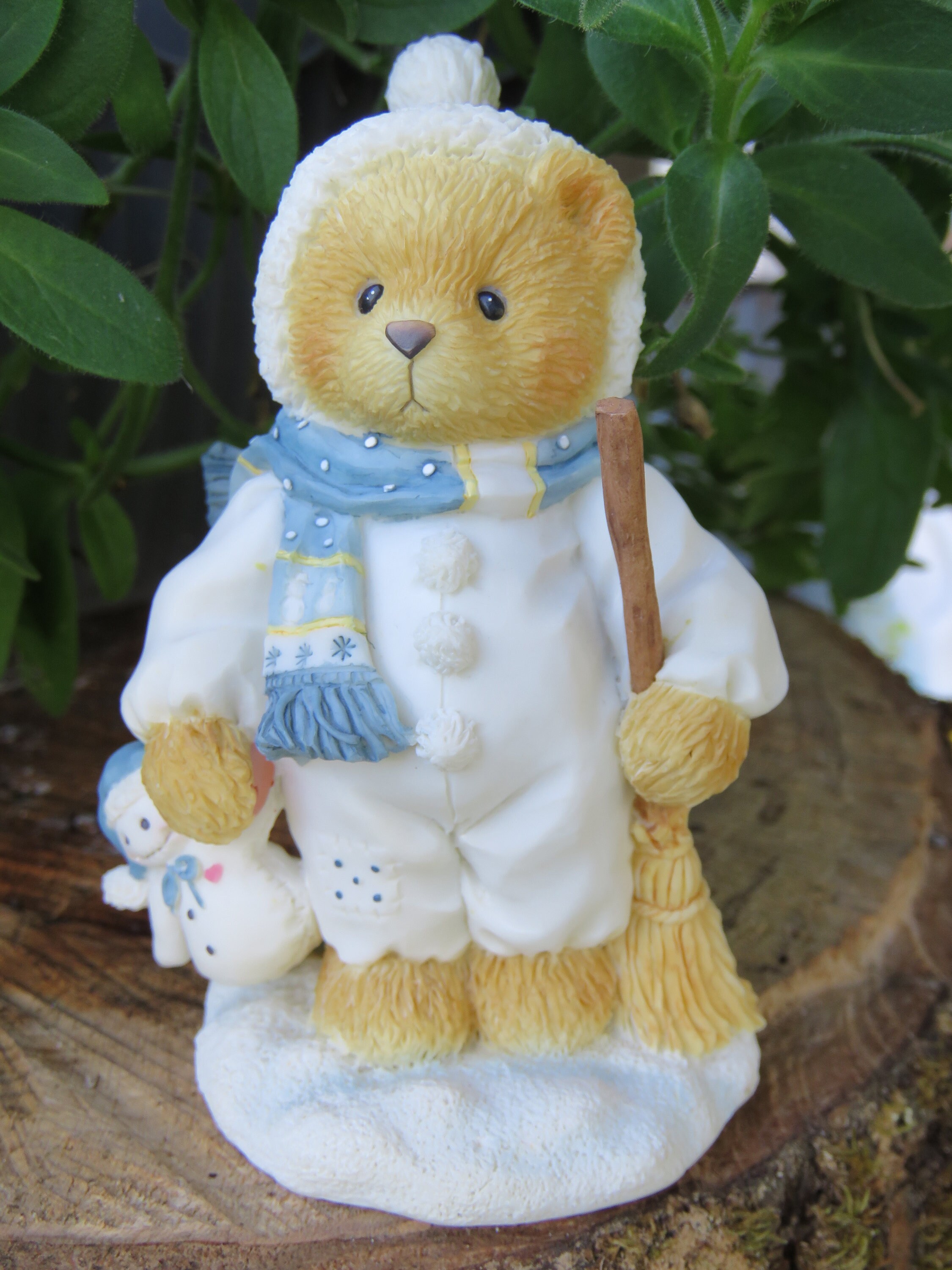 Cherished Teddies/"Earl" Warm Hearted Friends/1995/Enesco/Teddy Bear with Snowman and Broom/Priscilla Hillman