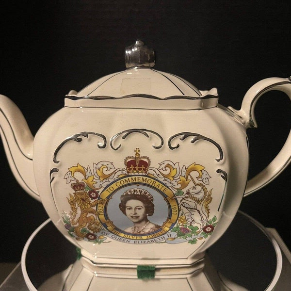 Queen Elizabeth Teapot Etsy