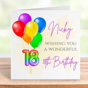 Biglietto di auguri personalizzato per il 18° compleanno LGBTQ+, design personalizzato Rainbow Pride, celebrazione di un traguardo importante per lui, per lei o per loro.