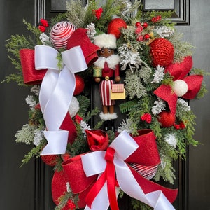 Christmas Nutcracker Wreath, Holiday Decor, African American Nutcracker Wreath, Whimsical Wreath, Holiday Door Hanger, Designer Wreath