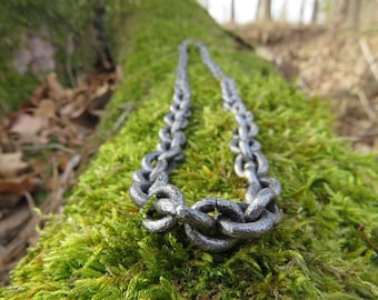 Gesmede stalen ketting, handgemaakte ketting