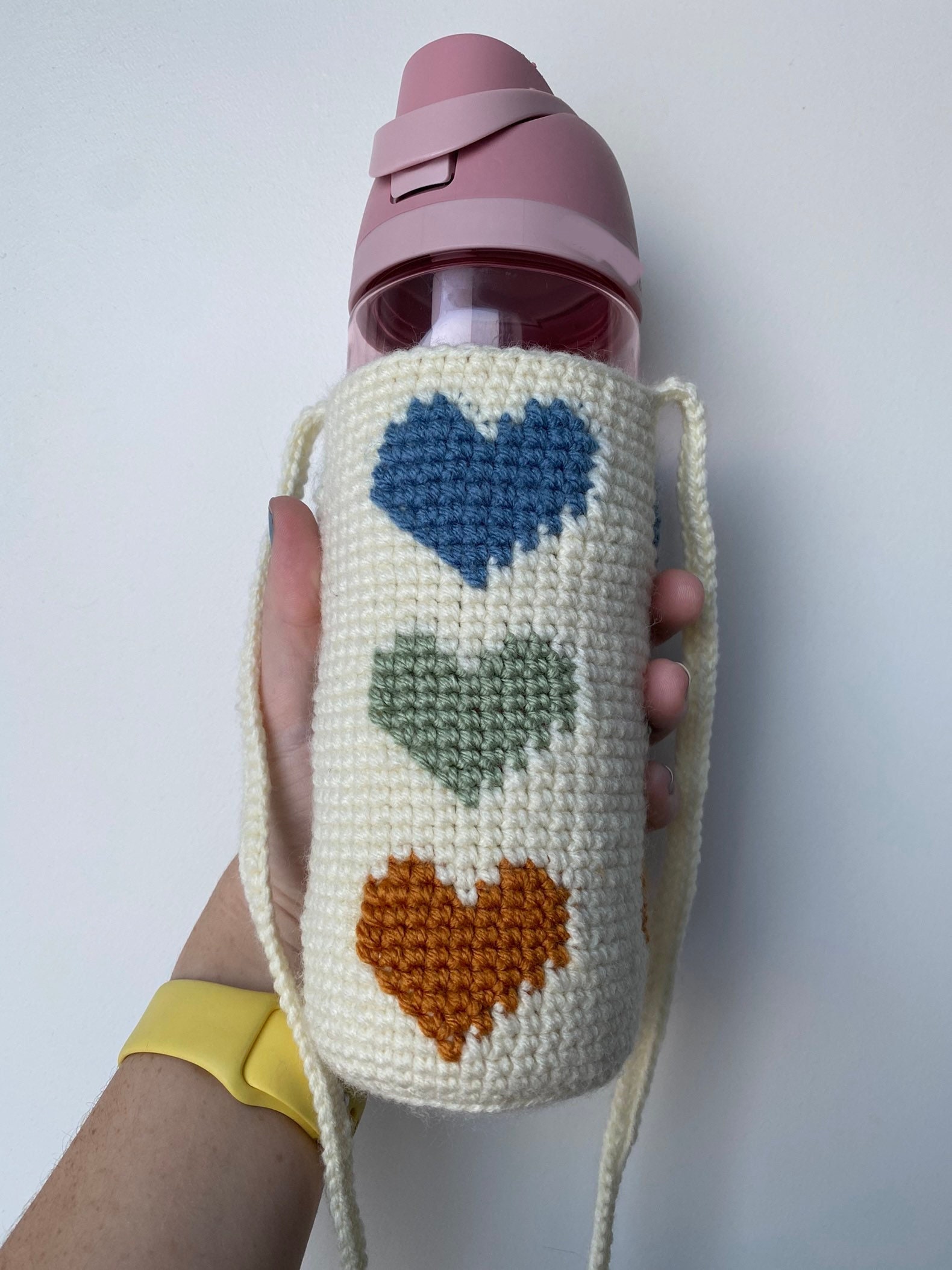 Crochet Checkered Water Bottle Carrier With Long Strap 21 Colour Options  Custom Handmade Cross Body Cup Holder 