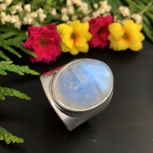 Moonstone Ring - Rainbow