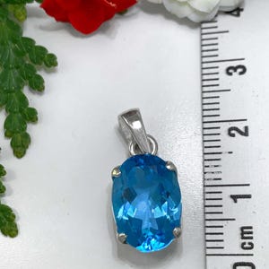 Blue Topaz Pendant - Swiss Blue