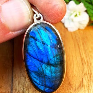 Labradorite pendant