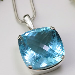 Blue topaz pendant