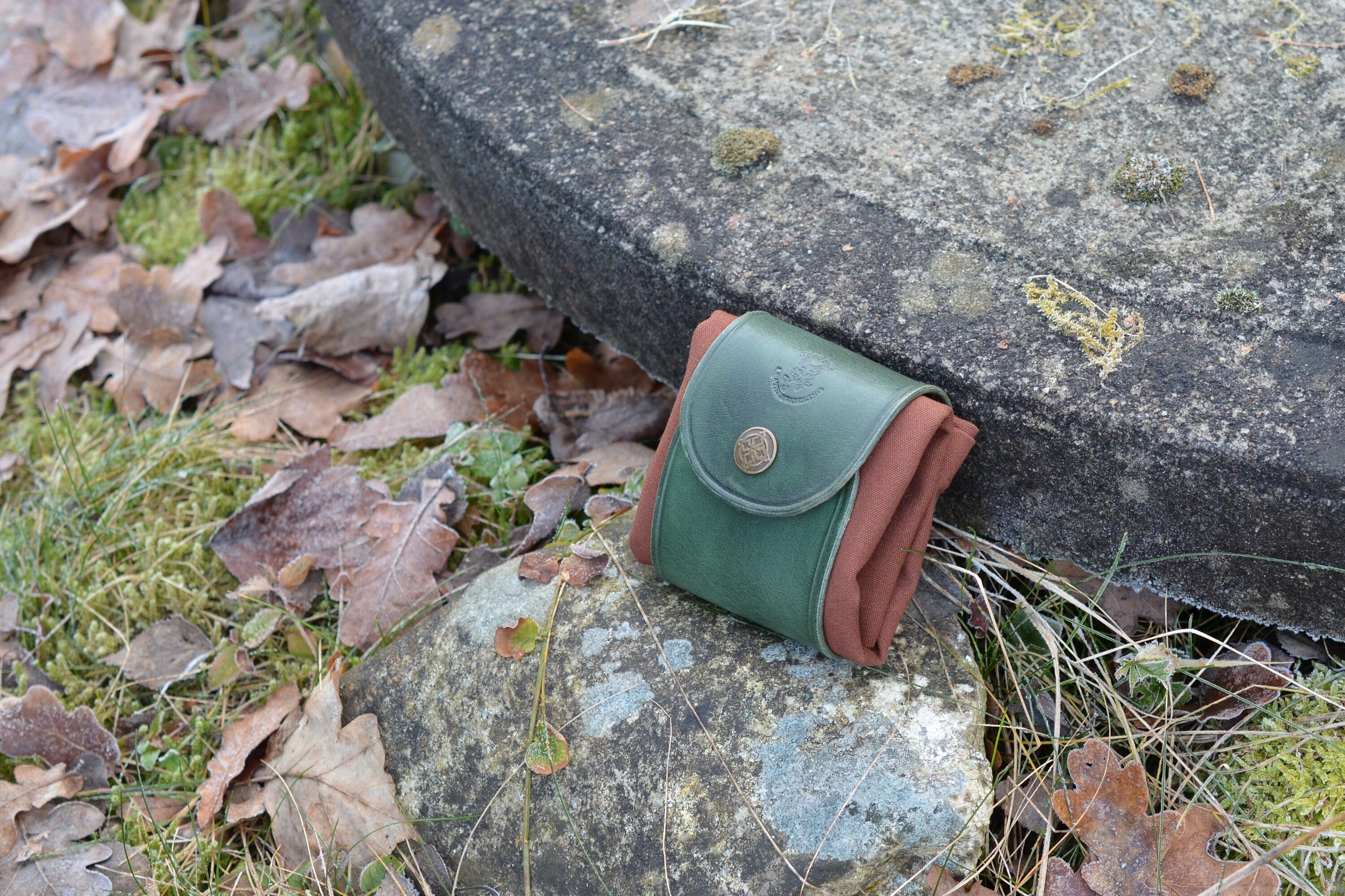 leather and canvas bushcraft bolsa
