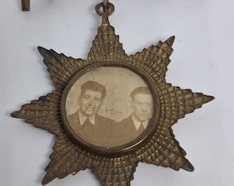 Broche antigo vintage vitoriano com pingente em forma de medalhão, porta-retratos, estrela, para presente de amor e luto.