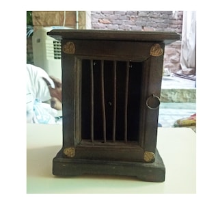 Old Wooden Key Holder Box Wall Key Rack Brass Fitted Home Decor Art